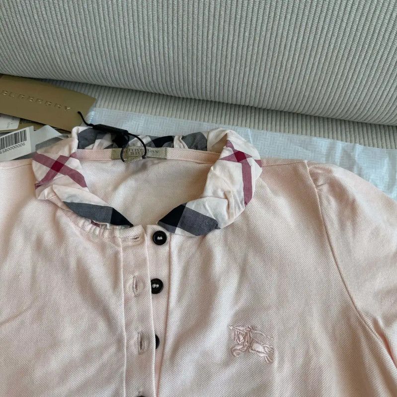 Burberry Burberry Pink Short Sleeve Logo Tee Size XS / US 0-2 / IT 36-38 - 3 Thumbnail