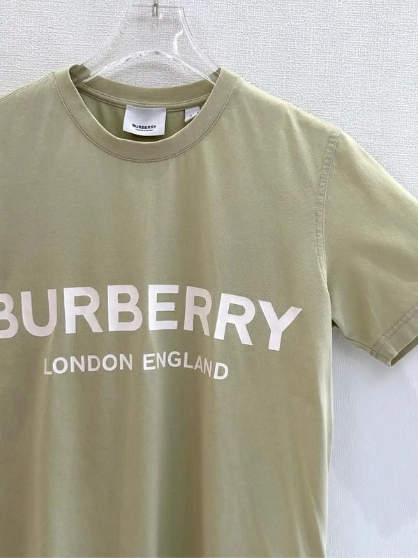 Burberry Burberry Short Sleeve T-Shirt in Light Green Size XS / US 0-2 / IT 36-38 - 4 Thumbnail