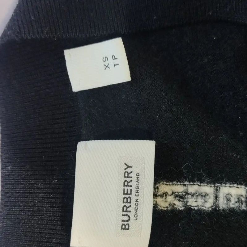 Burberry Burberry Women's Black Wool Cardigan Size XS / US 0-2 / IT 36-38 - 4 Thumbnail