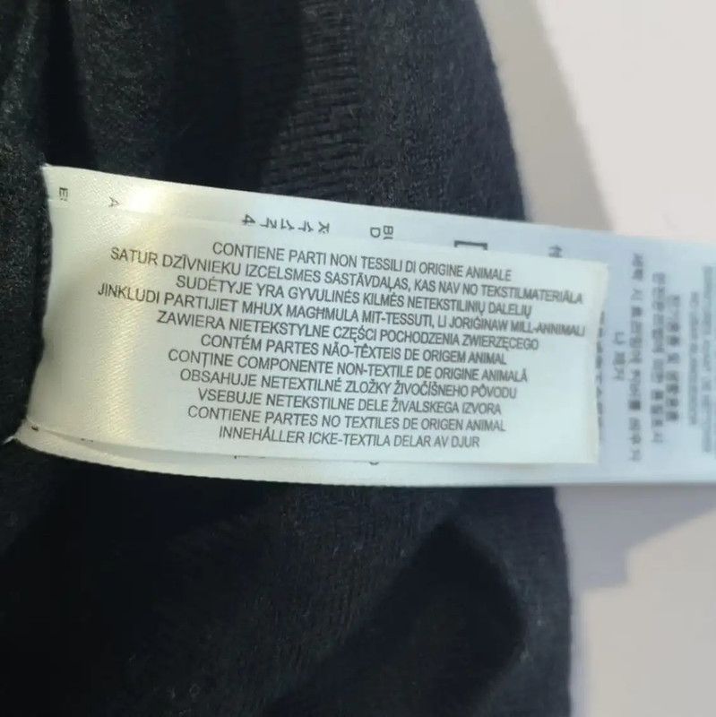 Burberry Burberry Women's Black Wool Cardigan Size XS / US 0-2 / IT 36-38 - 10 Thumbnail