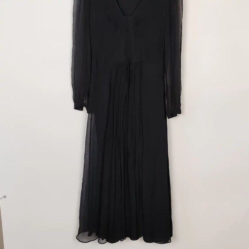 Burberry Burberry Black Silk Dress for Women Size M / US 6-8 / IT 42-44 - 2 Thumbnail