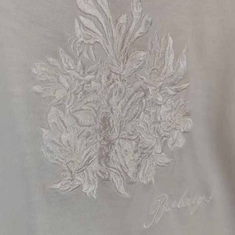 Burberry Burberry Embroidered Logo White Short Sleeve Tee Size M / US 6-8 / IT 42-44 - 3 Thumbnail
