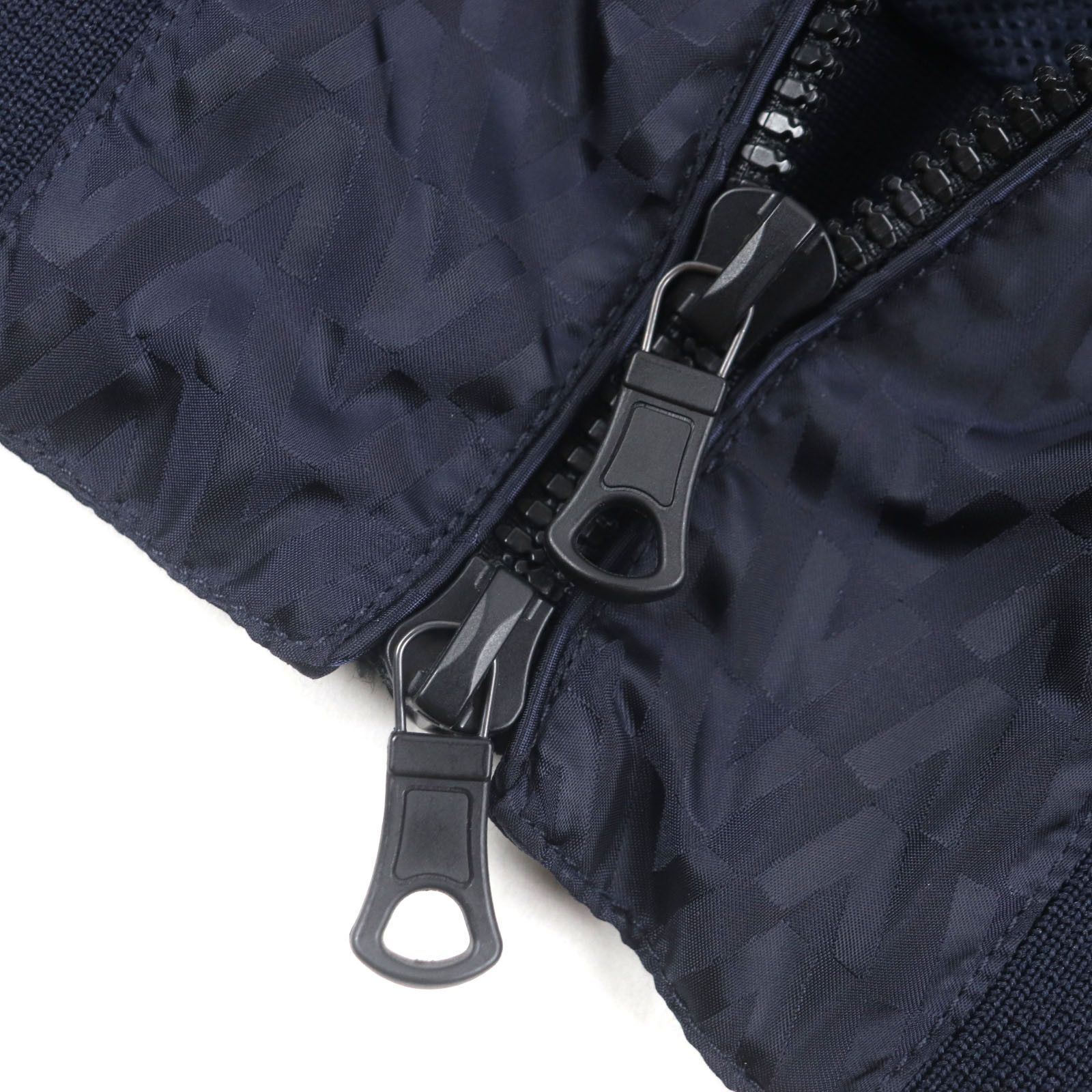 Valentino Valentino Valentino Blouson Nylon Jacket Others Outerwear DUTY FREE for USA Size ONE SIZE - 5 Thumbnail