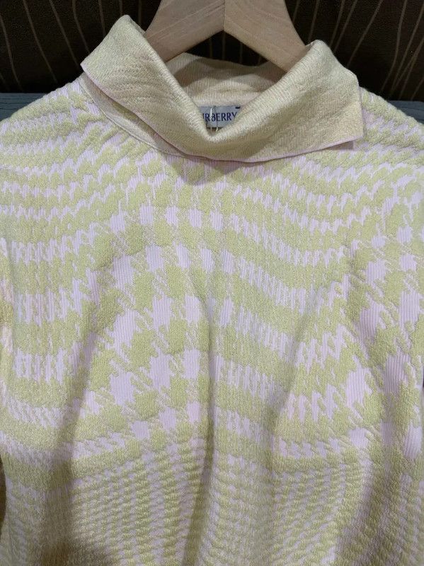Burberry Burberry Multi-Color Women's Wool Knit Sweater Size S / US 4 / IT 40 - 3 Thumbnail