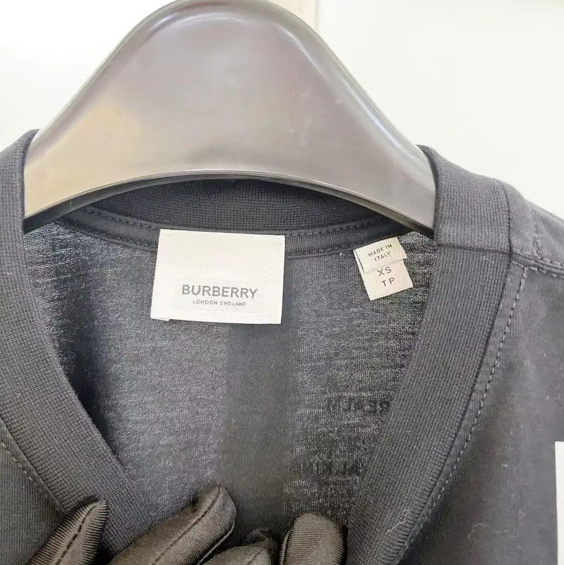Burberry Burberry Black Women's T-Shirt with Graphic Print Size XS / US 0-2 / IT 36-38 - 6 Thumbnail