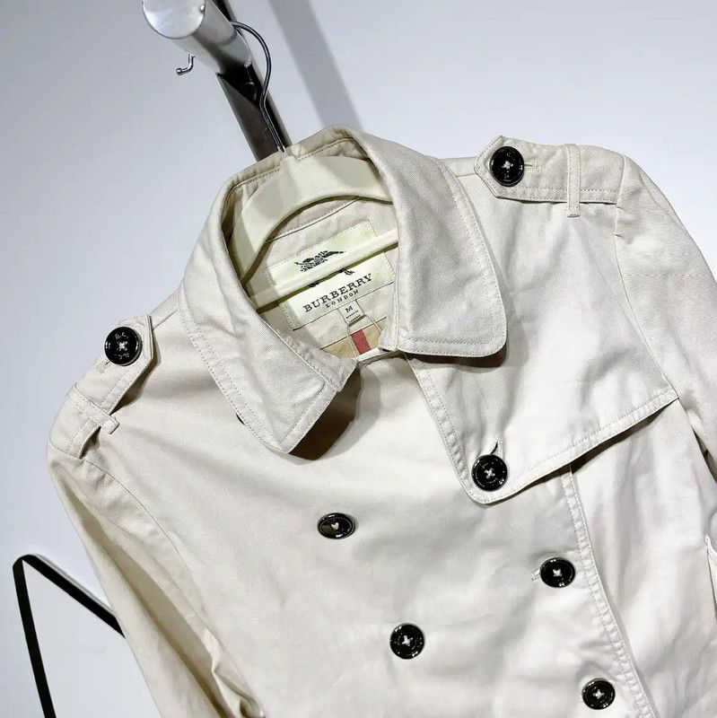 Burberry Burberry Women's Short Cotton Trench Coat Size M / US 6-8 / IT 42-44 - 4 Thumbnail