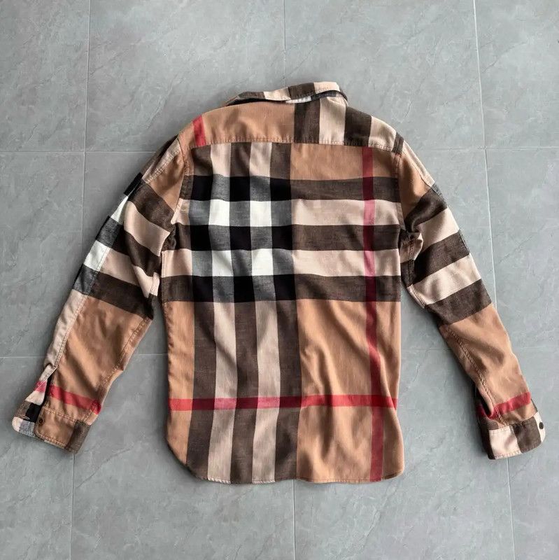 Burberry Burberry Women's Khaki Plaid Shirt Size M / US 6-8 / IT 42-44 - 2 Thumbnail
