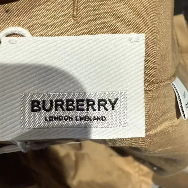 Burberry Burberry Khaki Cotton Women's Shorts Size 28" / US 6 / IT 42 - 3 Thumbnail