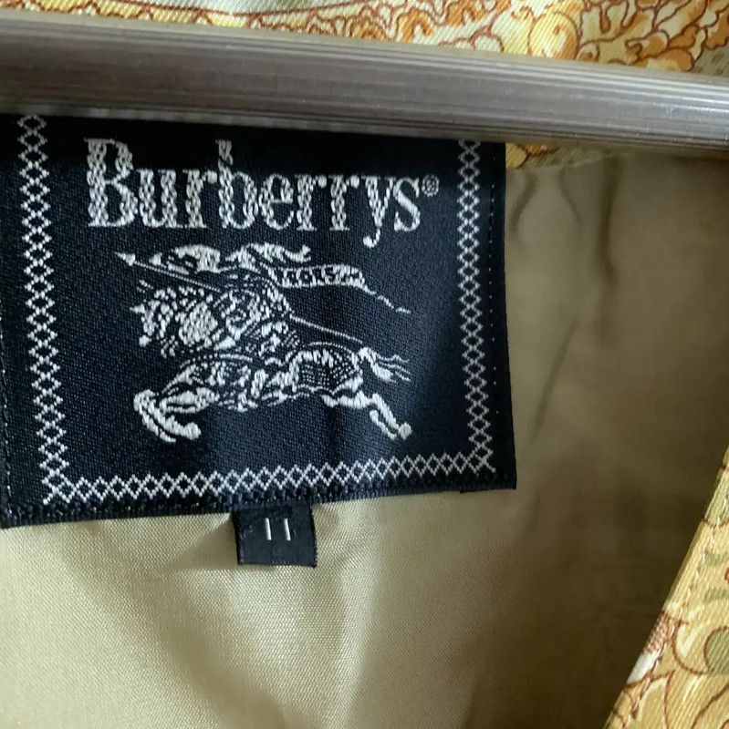 Burberry Burberry Women's Color Blocked Cardigan Size M / US 6-8 / IT 42-44 - 9 Thumbnail