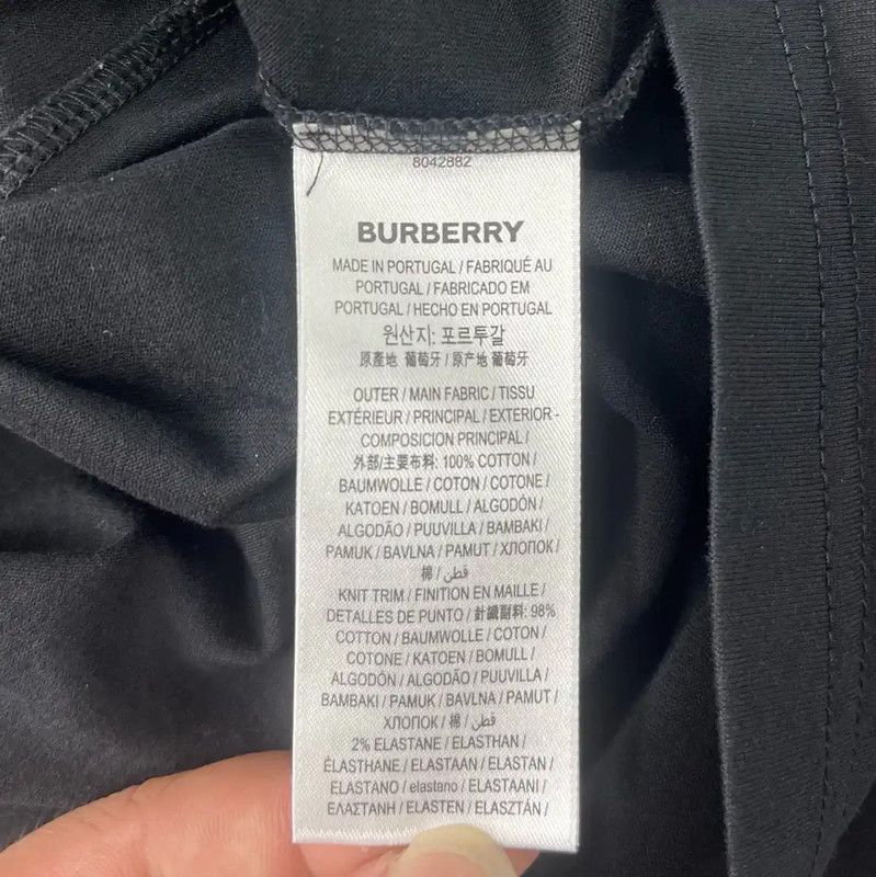 Burberry Burberry Women's Black T-Shirt with Unicorn Design Size XS / US 0-2 / IT 36-38 - 4 Thumbnail