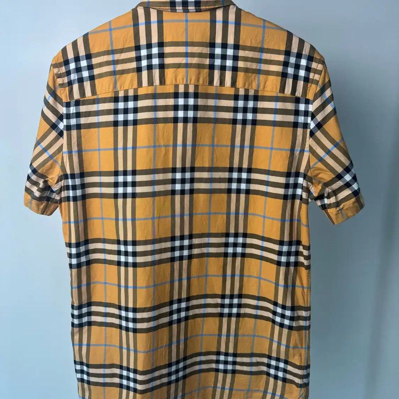 Burberry Burberry Khaki Short Sleeve Women's Shirt Size S / US 4 / IT 40 - 2 Thumbnail