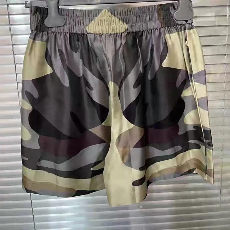 Burberry Burberry Summer Multicolor Silk Shorts Size 26" / US 2 / IT 38 - 3 Thumbnail