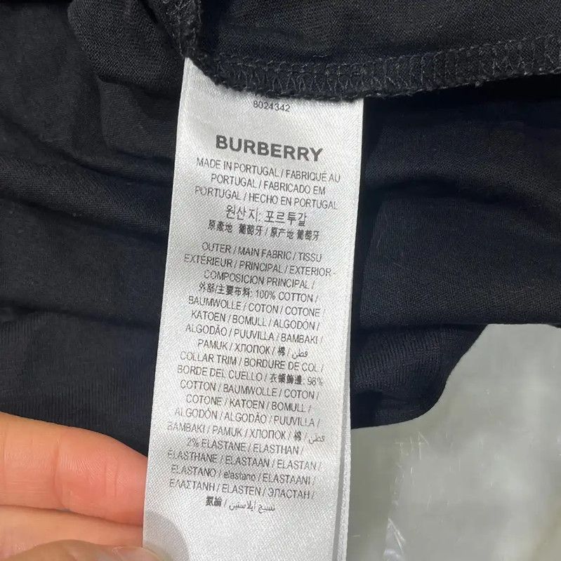 Burberry Burberry Black Logo Long Sleeve Sweatshirt for Women Size XS / US 0-2 / IT 36-38 - 7 Thumbnail