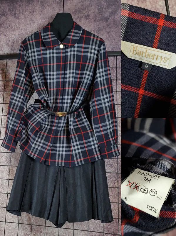 Burberry Burberry Navy Wool Check Cropped Shirt Size M / US 6-8 / IT 42-44 - 2 Thumbnail