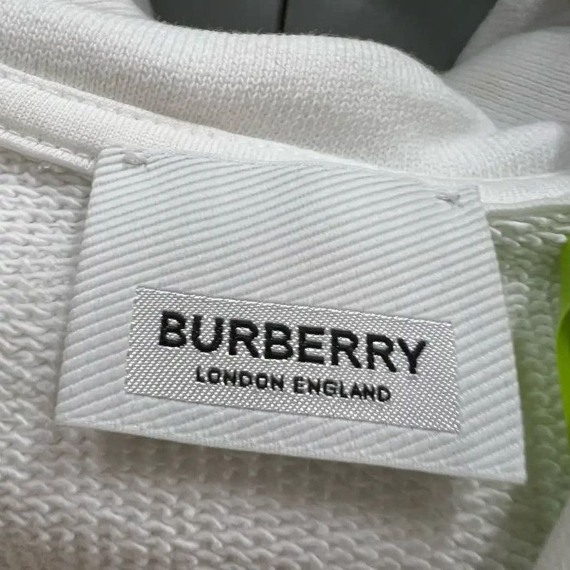 Burberry Burberry Logo White Cropped Hoodie for Women Size S / US 4 / IT 40 - 2 Thumbnail