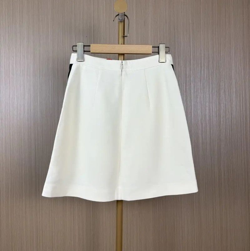 Burberry Burberry White Wool Women's Skirt Size 23" - 2 Thumbnail