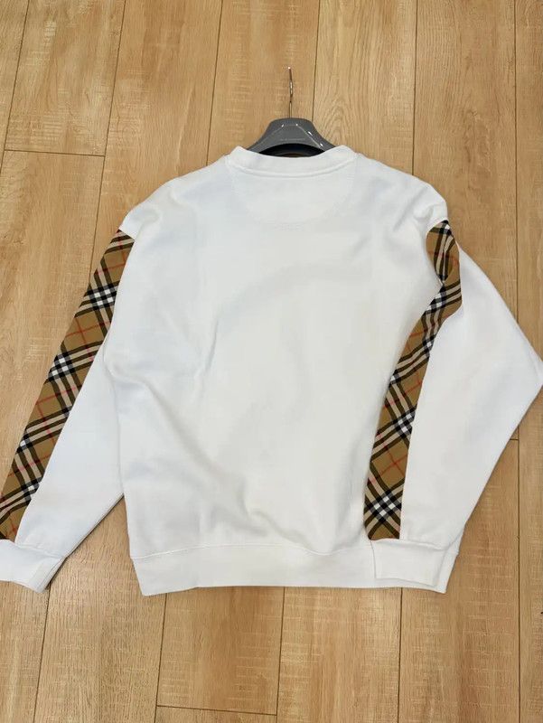 Burberry Burberry Women's White Long Sleeve Hoodie Size S / US 4 / IT 40 - 2 Thumbnail