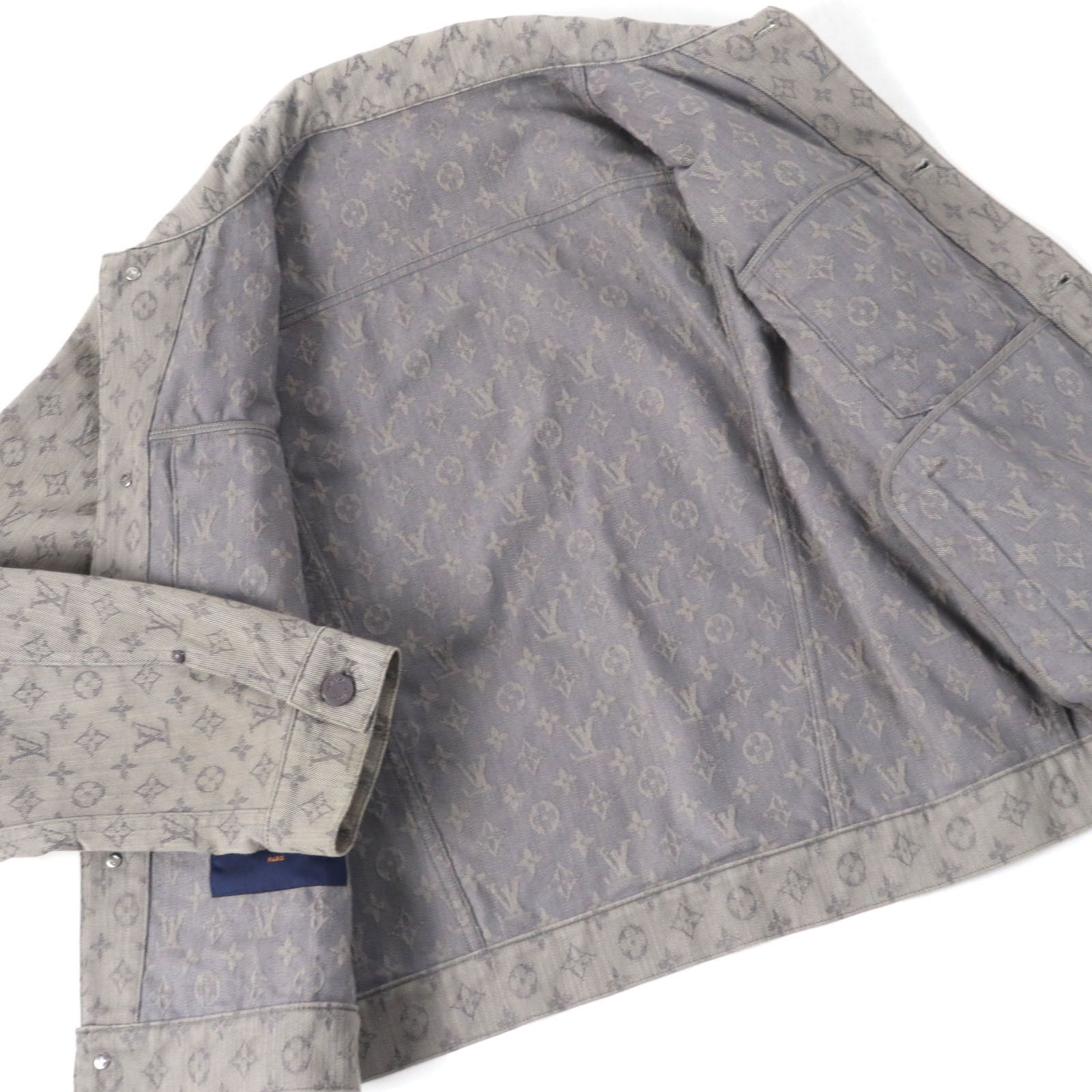 Louis Vuitton Louis Vuitton Louis Vuitton Monogram Cotton Polyester Denim Jacket Cotton Outerwear HHA21W DUTY FREE for USA Size ONE SIZE - 3 Thumbnail