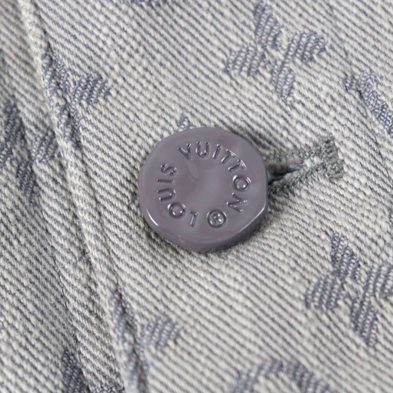 Louis Vuitton Louis Vuitton Louis Vuitton Monogram Cotton Polyester Denim Jacket Cotton Outerwear HHA21W DUTY FREE for USA Size ONE SIZE - 5 Thumbnail