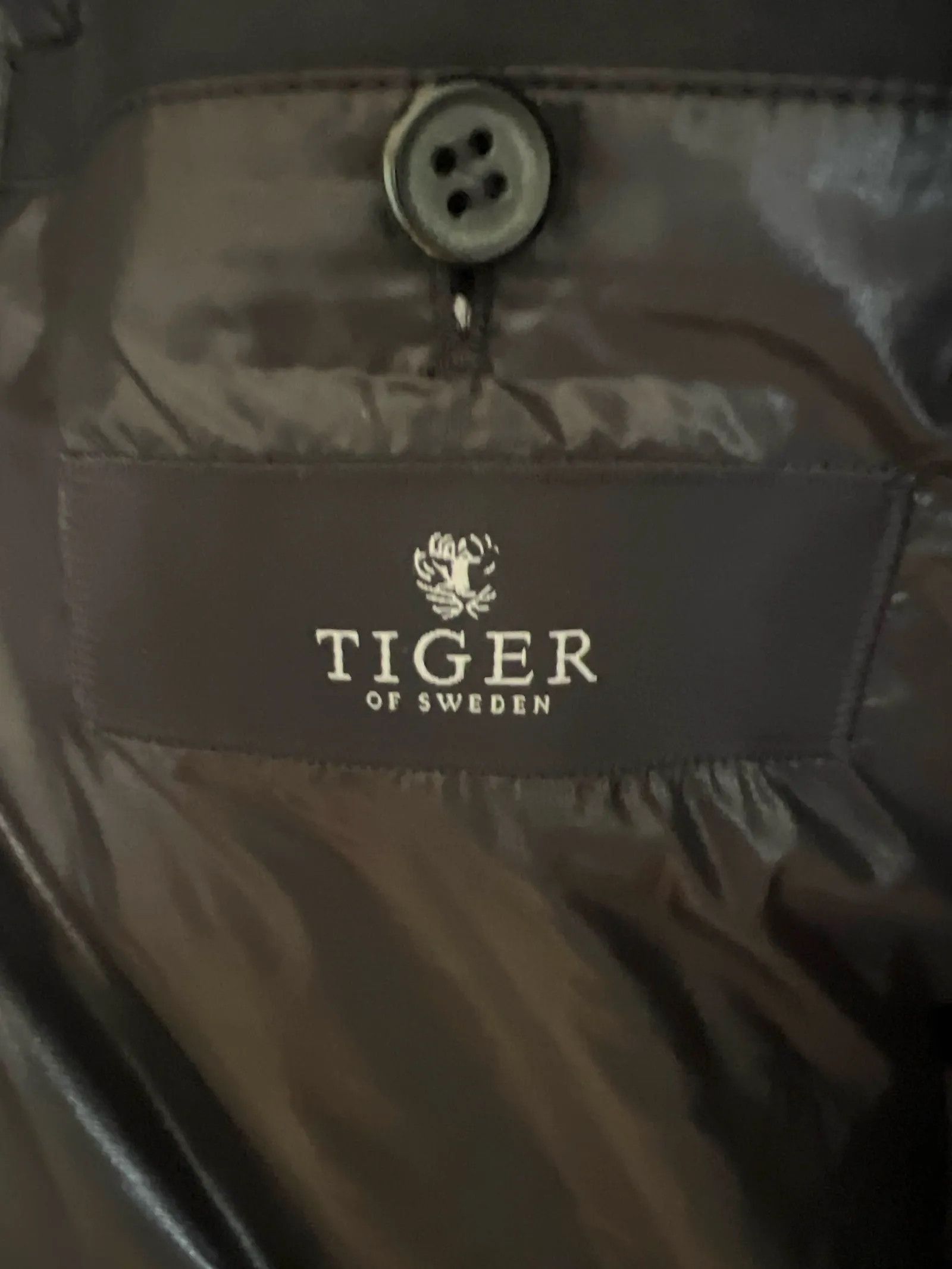Tiger of Sweden Tiger of Sweden Trenchcoat Size M / US 6-8 / IT 42-44 - 2 Thumbnail