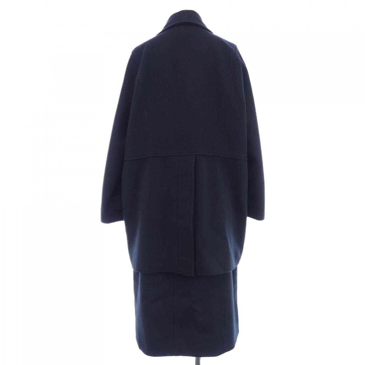 Chanel Chanel Chanel Set Up Others Suits DUTY FREE for USA Size ONE SIZE - 2 Thumbnail