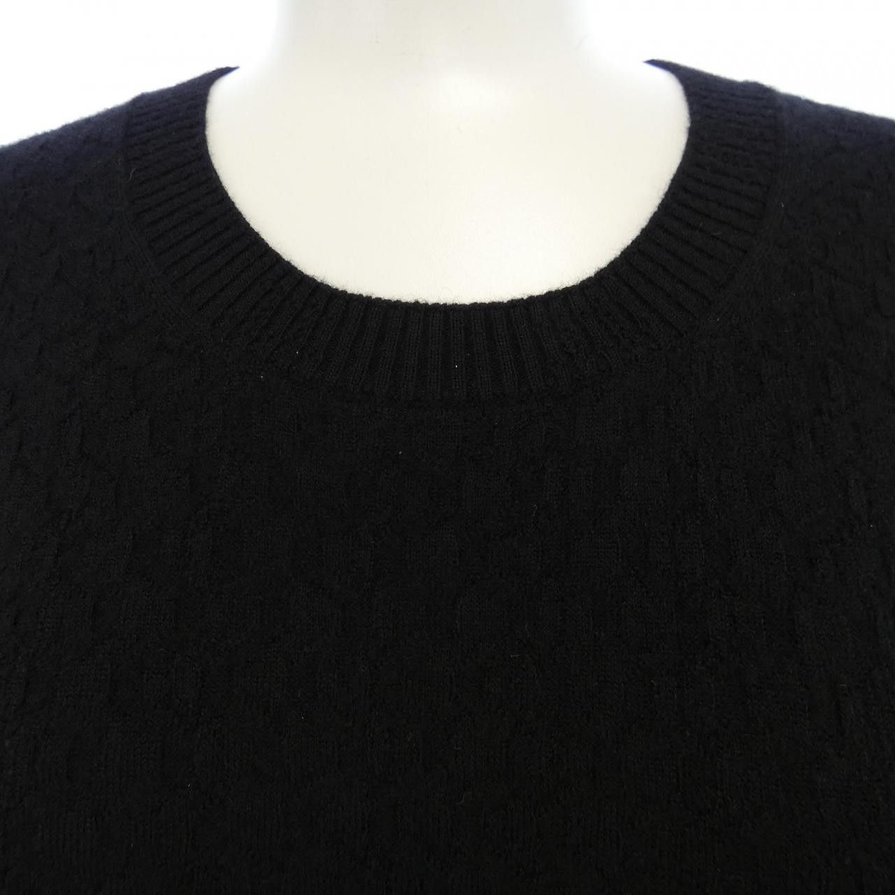Chanel Chanel Chanel P75352K10778 Cashmere Dress Others Dresses P75352K10778 DUTY FREE for USA Size ONE SIZE - 5 Thumbnail