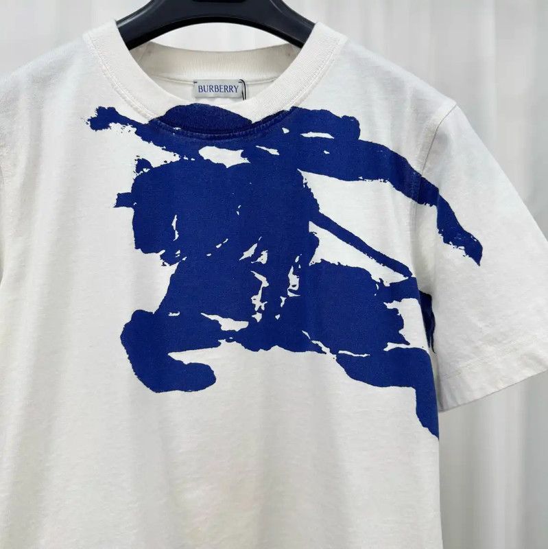 Burberry Burberry White Cotton Print Logo T-Shirt Size S / US 4 / IT 40 - 3 Thumbnail
