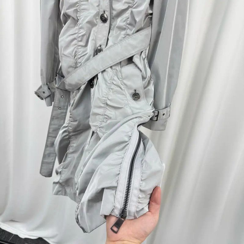 Burberry Burberry Long Silver Pleated Trench Coat Size L / US 10 / IT 46 - 5 Thumbnail