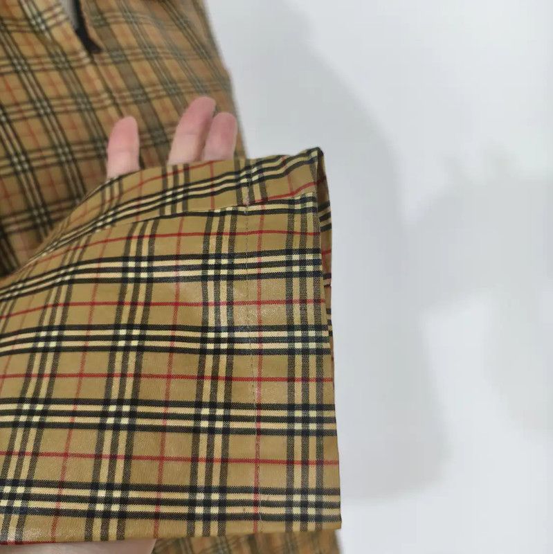 Burberry Burberry Khaki Cotton Plaid Long Sleeve Cardigan Size M / US 6-8 / IT 42-44 - 3 Thumbnail
