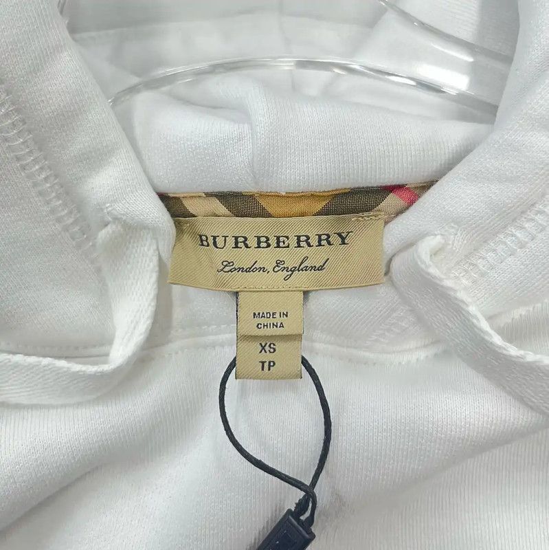 Burberry Burberry Hoodie in White for Women Size XS / US 0-2 / IT 36-38 - 3 Thumbnail
