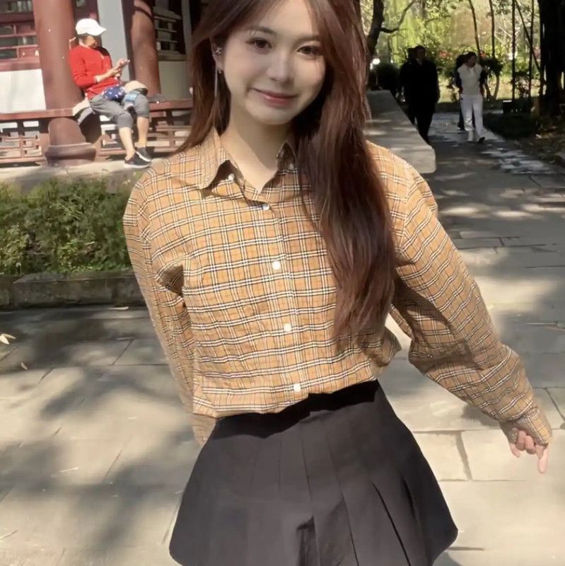Burberry Burberry Brown Cotton Women's Shirt Size ONE SIZE - 8 Thumbnail