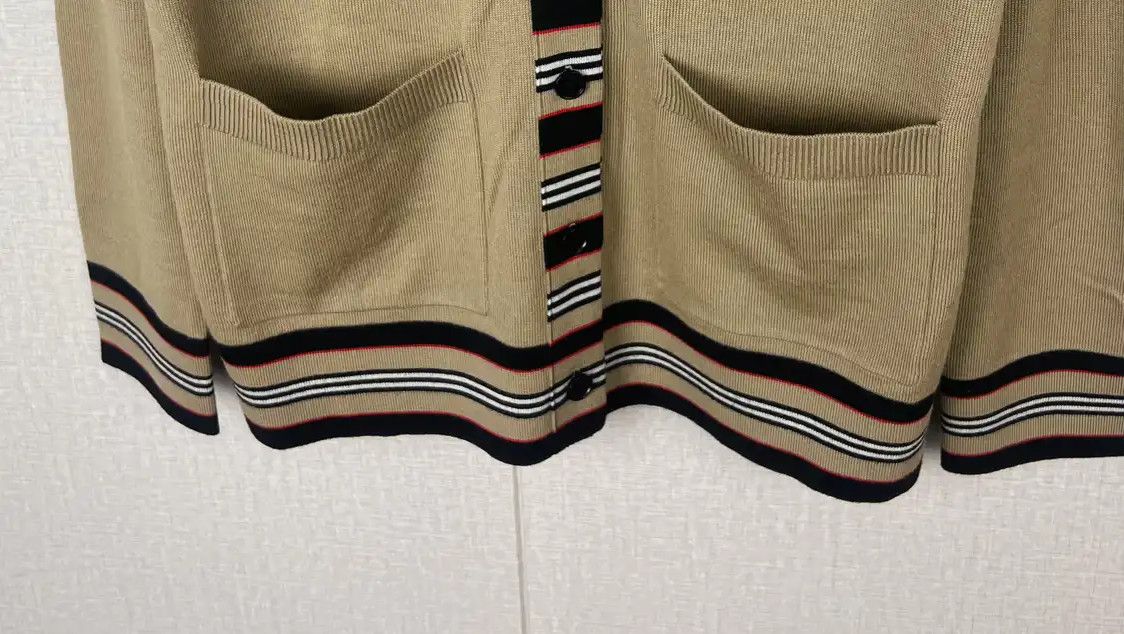 Burberry Burberry Camel Wool Women's Cardigan Size L / US 10 / IT 46 - 2 Thumbnail