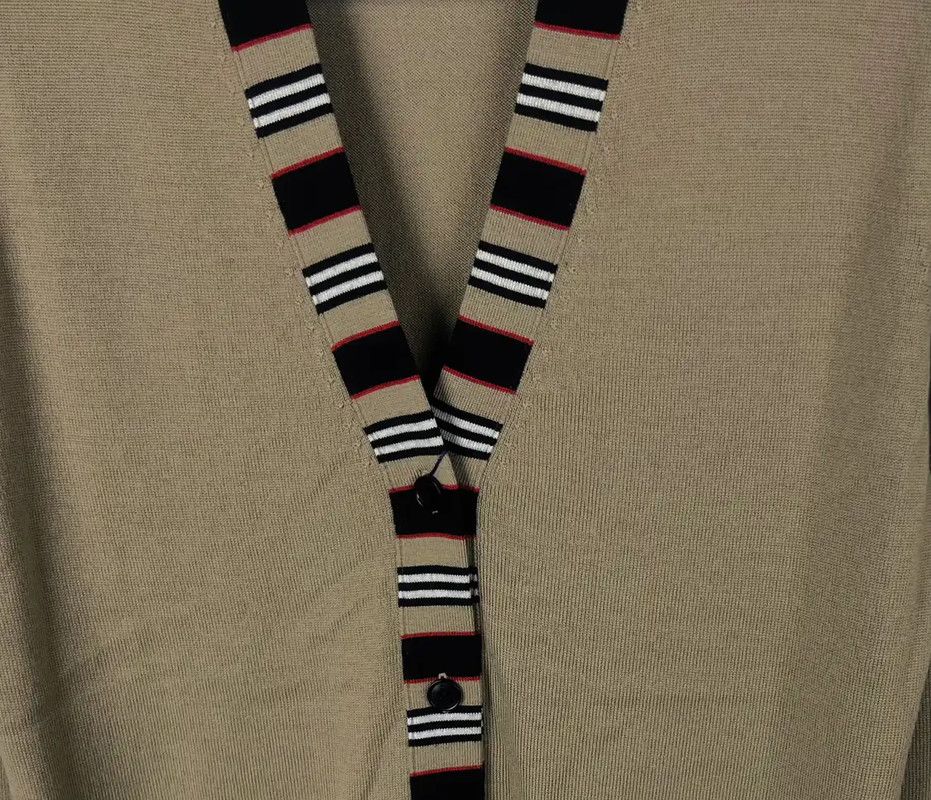 Burberry Burberry Camel Wool Women's Cardigan Size L / US 10 / IT 46 - 3 Thumbnail