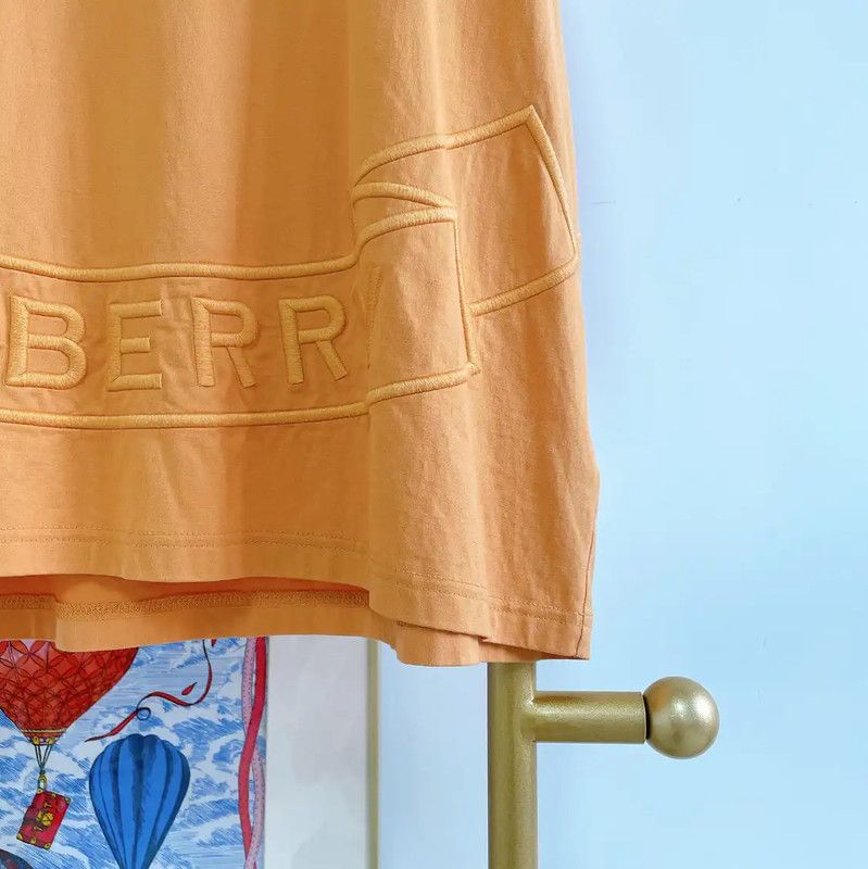 Burberry Burberry Summer Yellow Cotton T-Shirt for Women Size L / US 10 / IT 46 - 4 Thumbnail