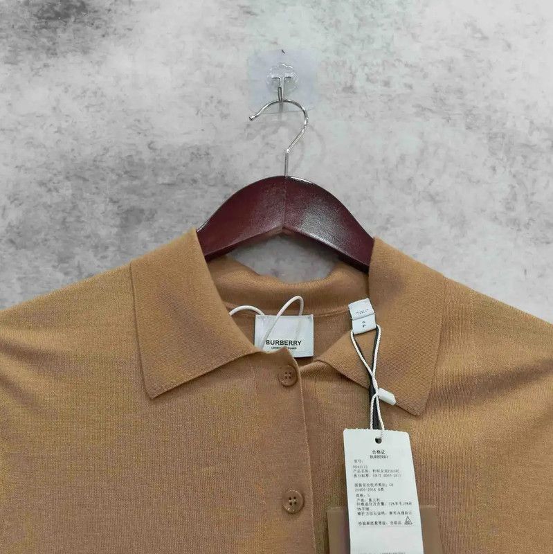 Burberry Burberry Summer Khaki Cotton Women's Tee Size S / US 4 / IT 40 - 3 Thumbnail