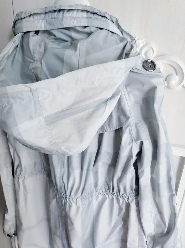 Burberry Burberry Light Blue Checkered Mid-Length Trench Coat Size S / US 4 / IT 40 - 4 Thumbnail