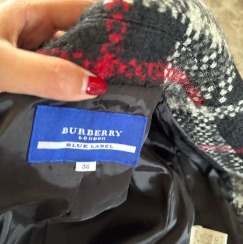 Burberry Burberry Color Block Wool Short Coat for Women Size M / US 6-8 / IT 42-44 - 8 Thumbnail