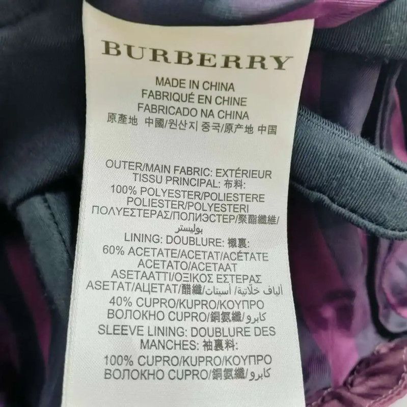 Burberry Burberry Short Sleeve Red Trench Coat for Women Size L / US 10 / IT 46 - 4 Thumbnail