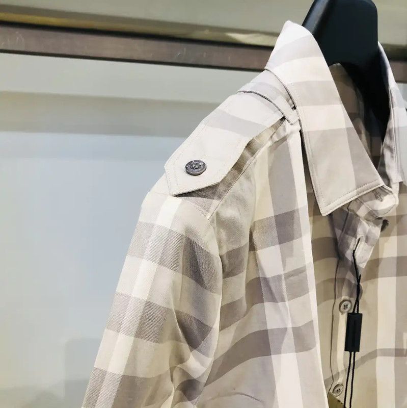 Burberry Burberry Checkered Cotton Short Sleeve Shirt Size S / US 4 / IT 40 - 4 Thumbnail