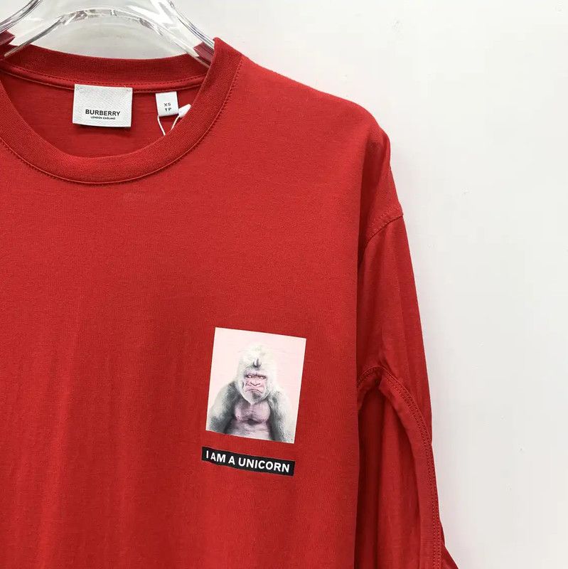 Burberry Burberry Red Cotton T-Shirt for Women Size XS / US 0-2 / IT 36-38 - 3 Thumbnail