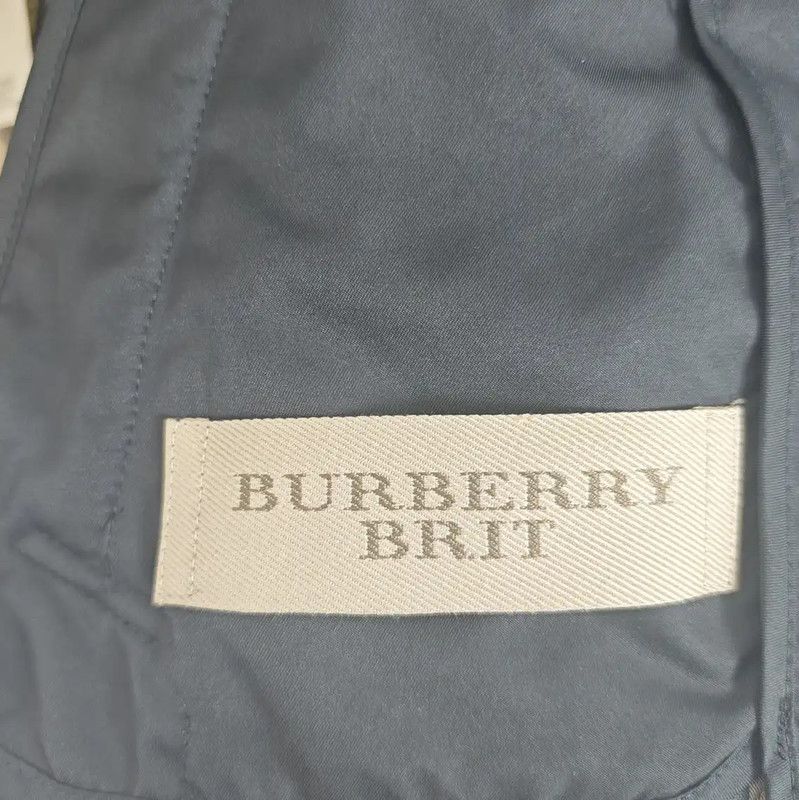 Burberry Burberry Quilted Black Polyester Jacket for Women Size XS / US 0-2 / IT 36-38 - 4 Thumbnail