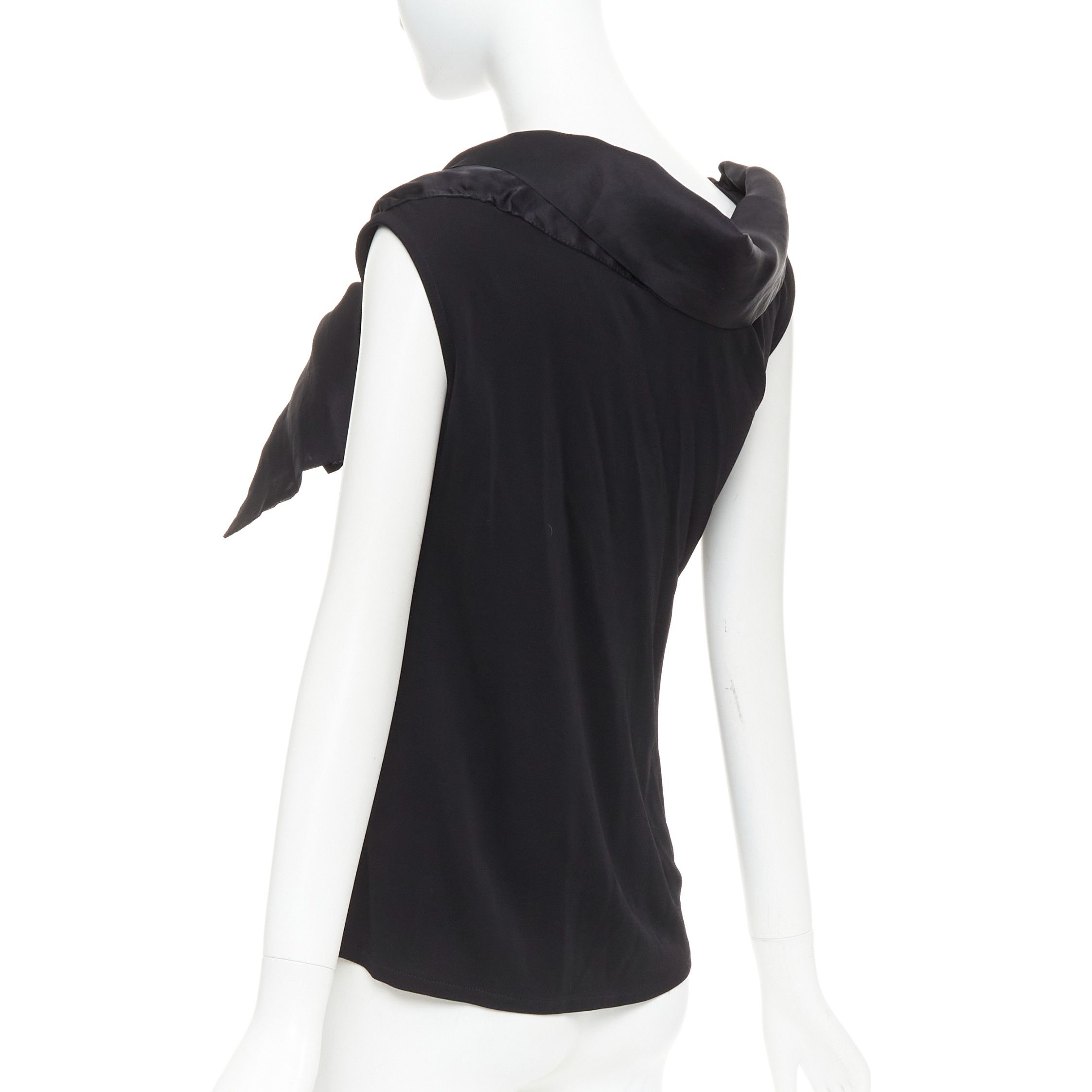Carolina Herrera CAROLINA HERRERA black viscose silk bow asymmetric vest top S Size S / US 4 / IT 40 - 6 Thumbnail