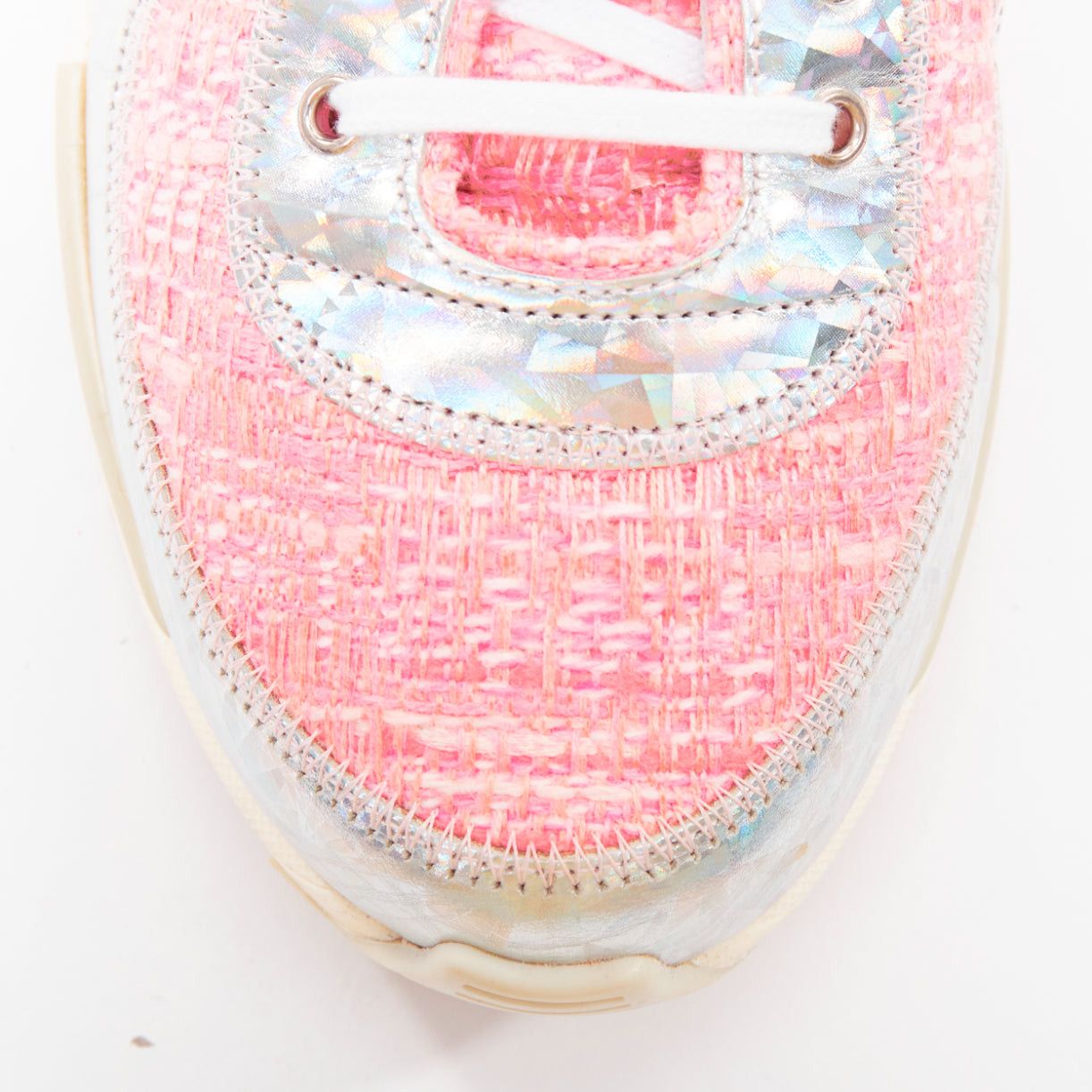 Chanel CHANEL 2014 pink tweed silver holographic silver leather sneakers EU38.5 Size US 8.5 / IT 38.5 - 6 Thumbnail