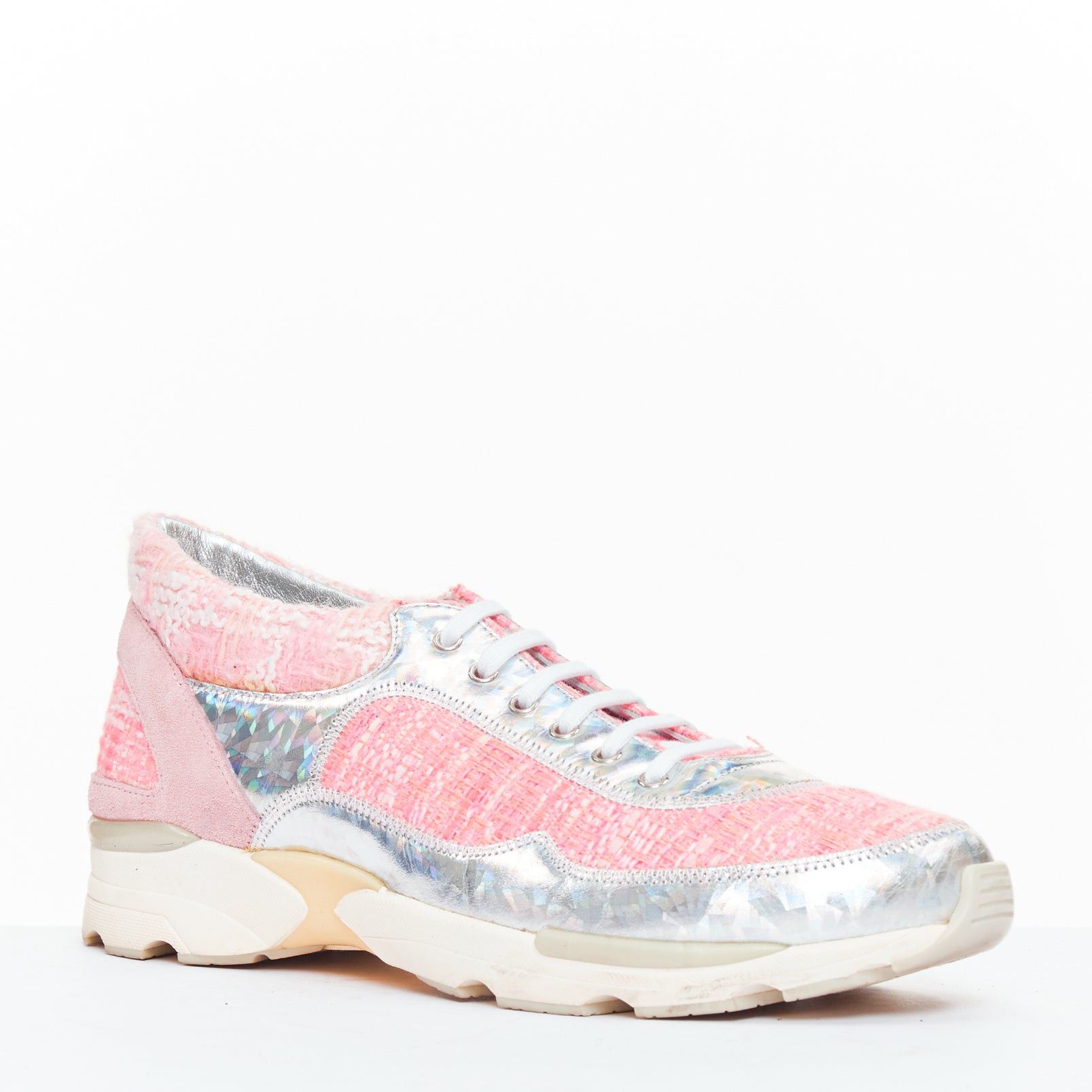 Chanel CHANEL 2014 pink tweed silver holographic silver leather sneakers EU38.5 Size US 8.5 / IT 38.5 - 2 Thumbnail