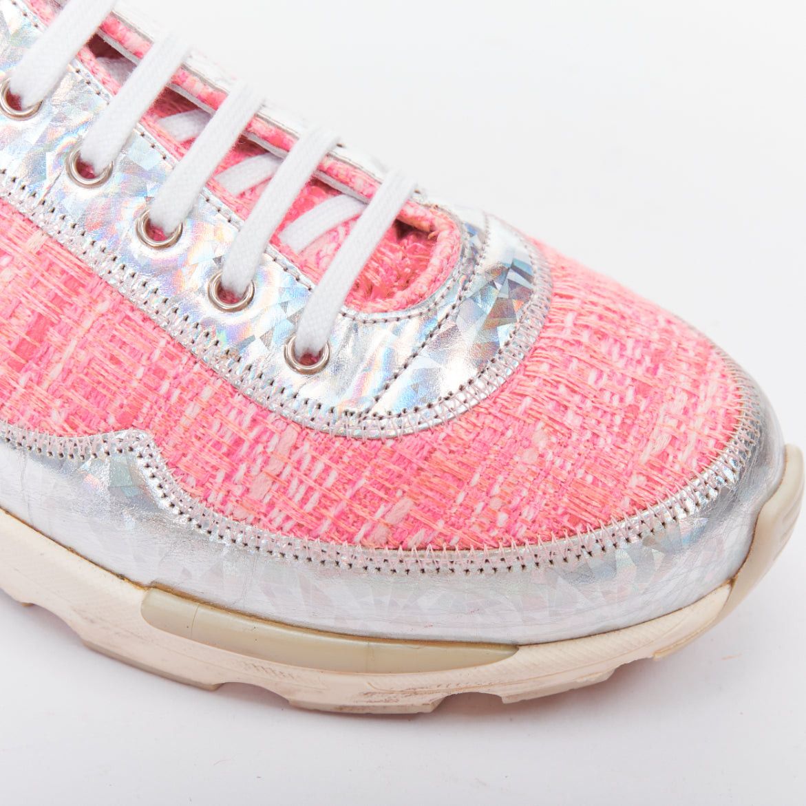 Chanel CHANEL 2014 pink tweed silver holographic silver leather sneakers EU38.5 Size US 8.5 / IT 38.5 - 7 Thumbnail