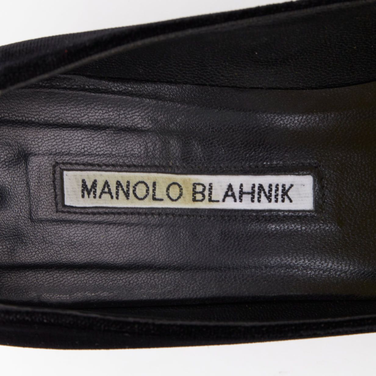 Manolo Blahnik MANOLO BLAHNIK Okkato black velvet crysta jewell buckle pump EU39 Size US 9 / IT 39 - 9 Thumbnail