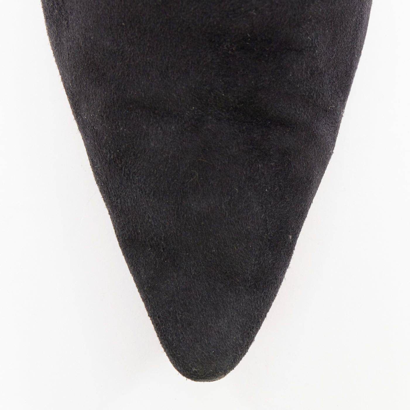 Manolo Blahnik MANOLO BLAHNIK Vintage black suede pointy toes mid heel booties EU39.5 Size US 9.5 / IT 39.5 - 6 Thumbnail