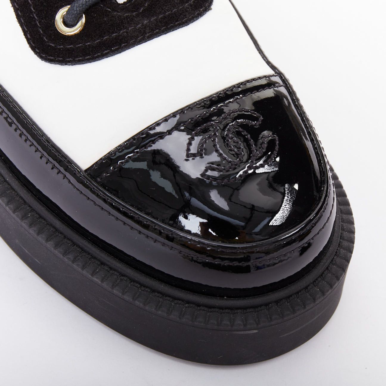 Chanel CHANEL 21B black white nylon patent leather trim CC brogue creepers EU38 Size US 8 / IT 38 - 2 Thumbnail
