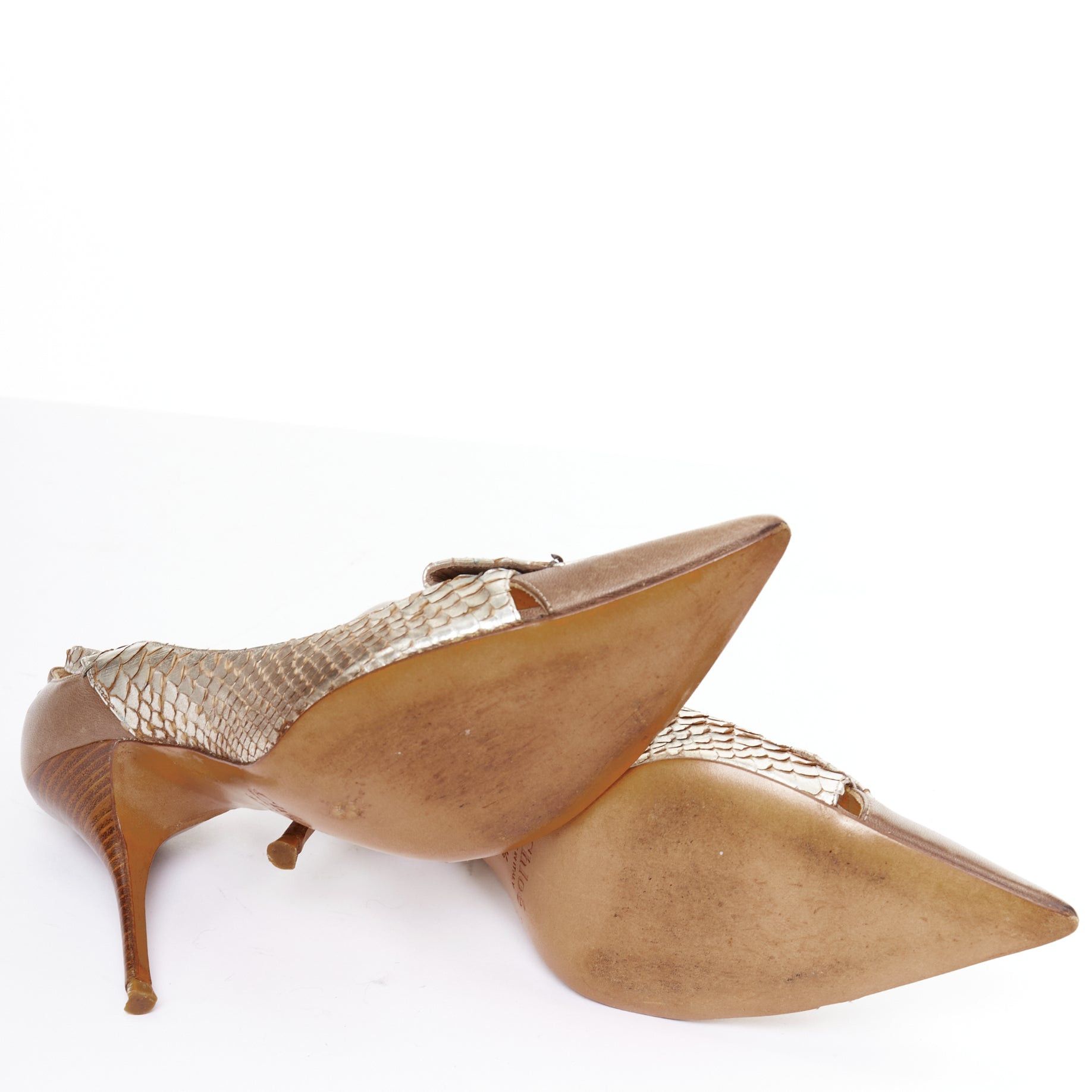 Chloe CHLOE Vintage silver metallic scaled leather brown trim pointy pumps EU37.5 Size US 7.5 / IT 37.5 - 11 Thumbnail