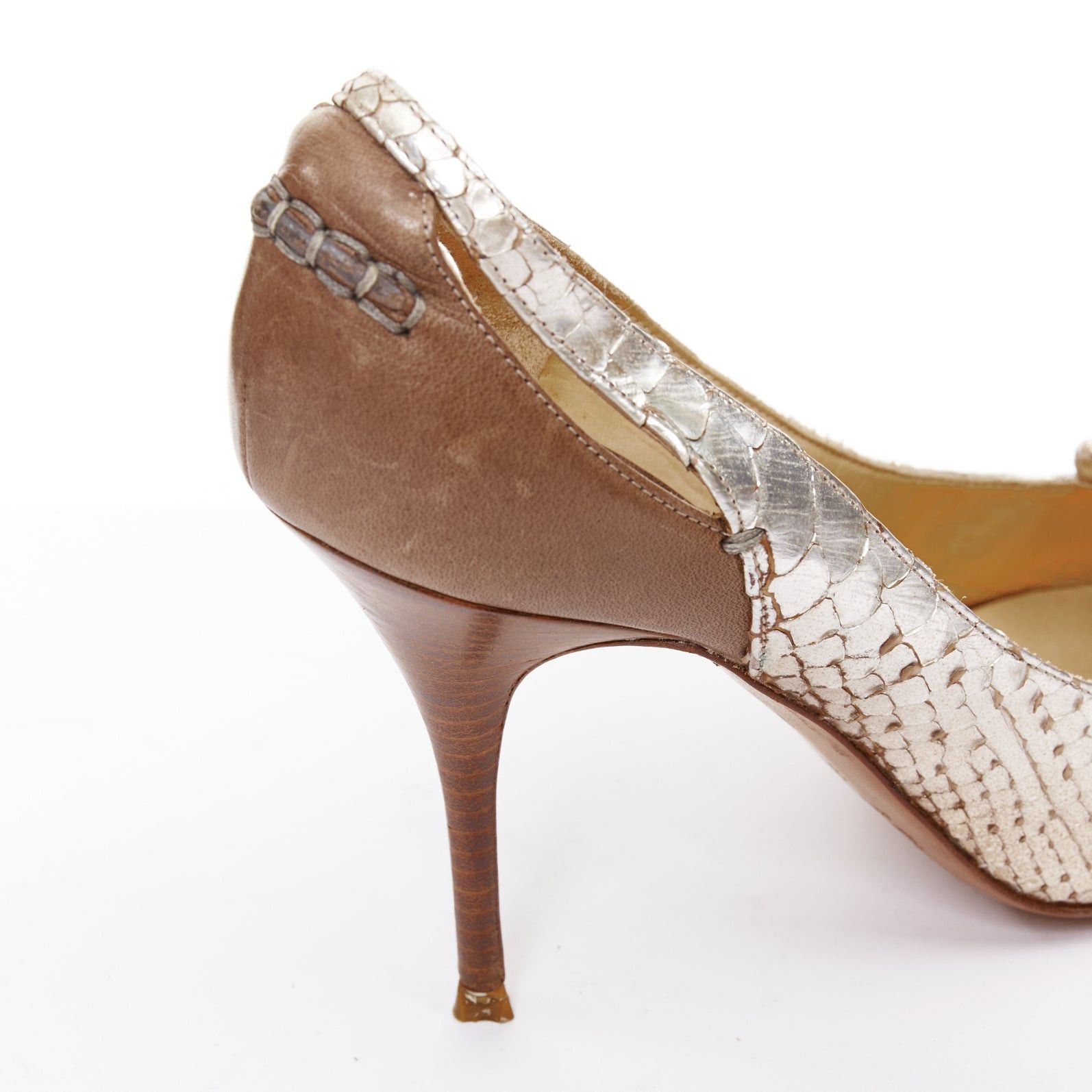 Chloe CHLOE Vintage silver metallic scaled leather brown trim pointy pumps EU37.5 Size US 7.5 / IT 37.5 - 8 Thumbnail